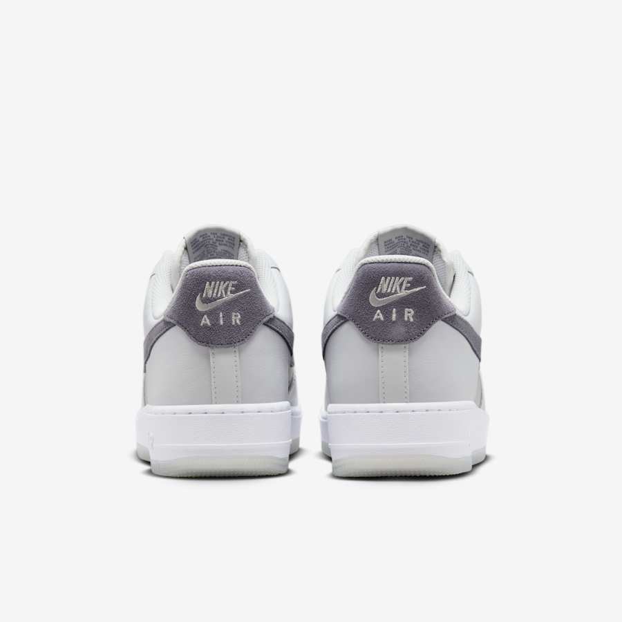 Giày Air Force 1 '07 LV8