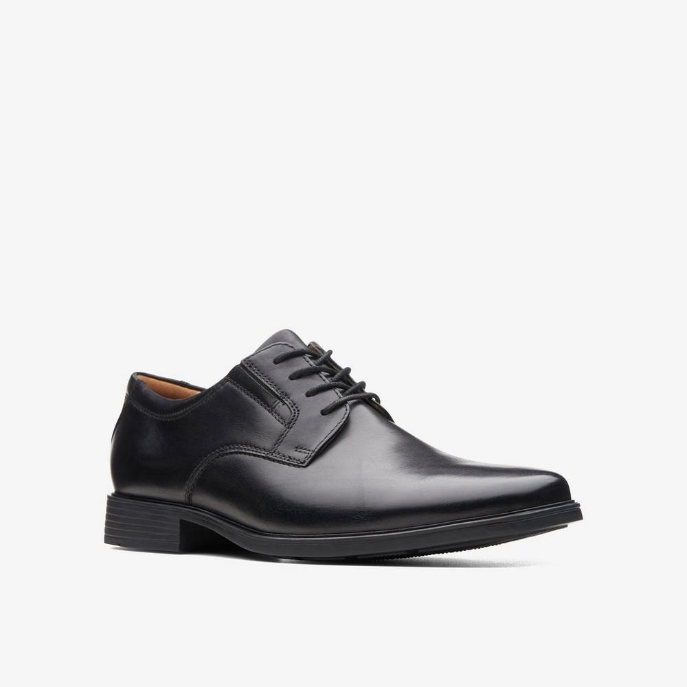 Giày Clarks Tilden Plain