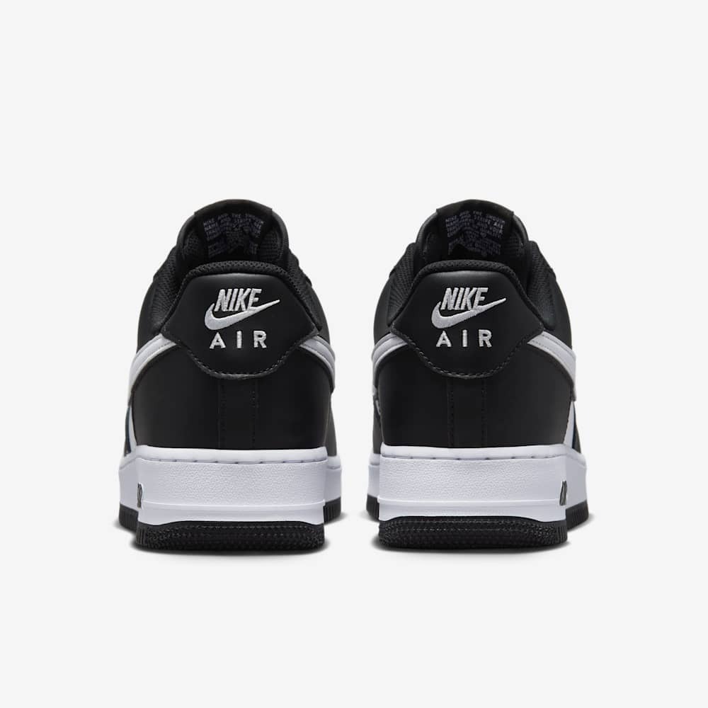 Nike Air Force 1 panda