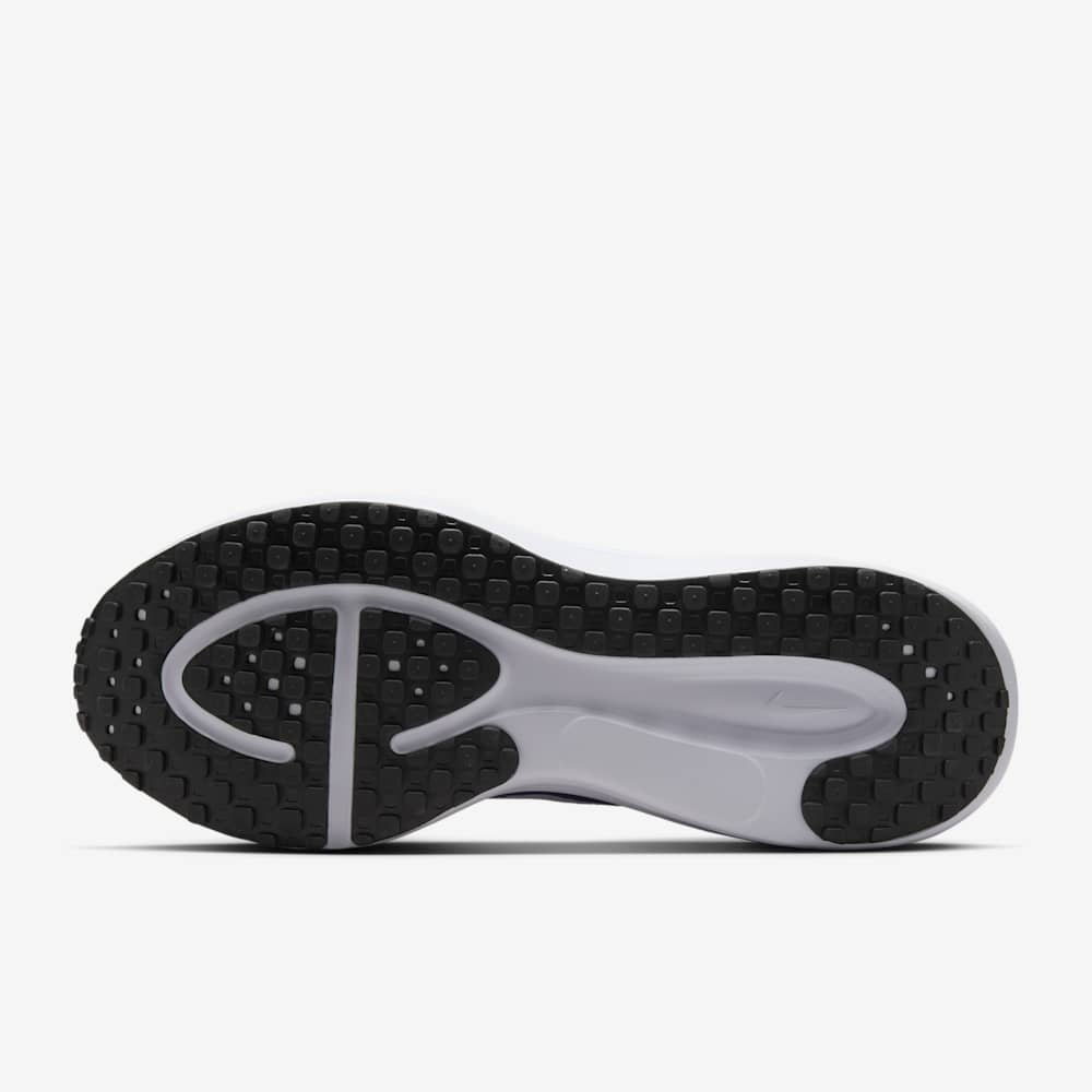 Giày Nike Revolution 8