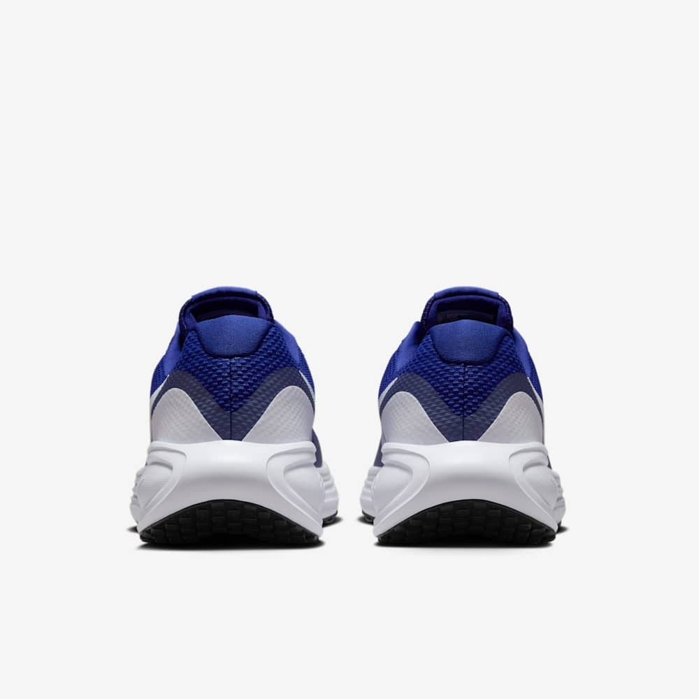 Giày Nike Revolution 8