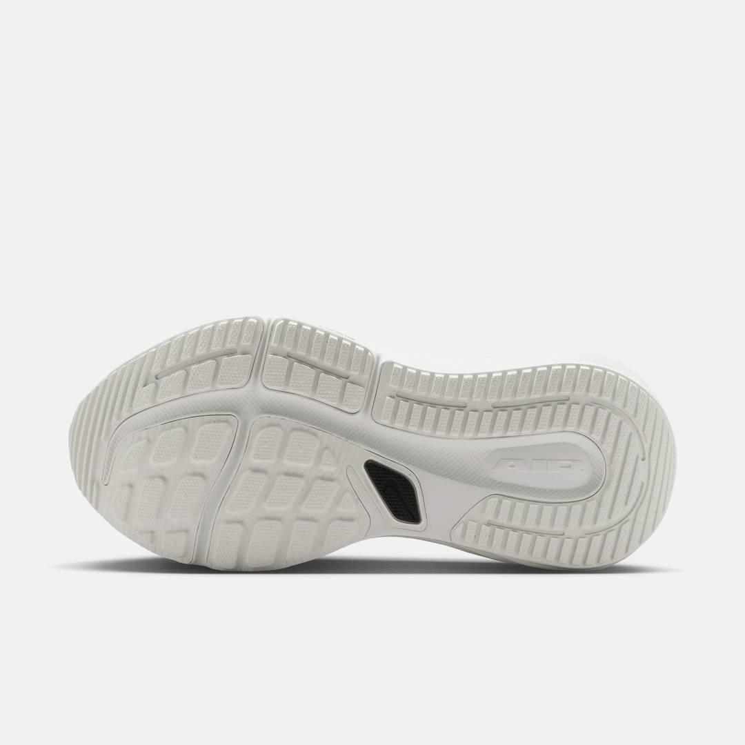 Giày Nike Winflo 12 Nữ - Trắng Đen - hình 3