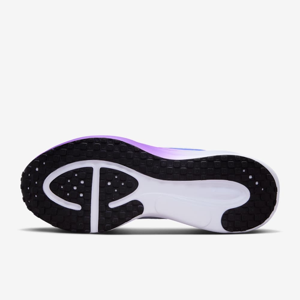 Giày Nike Revolution 8