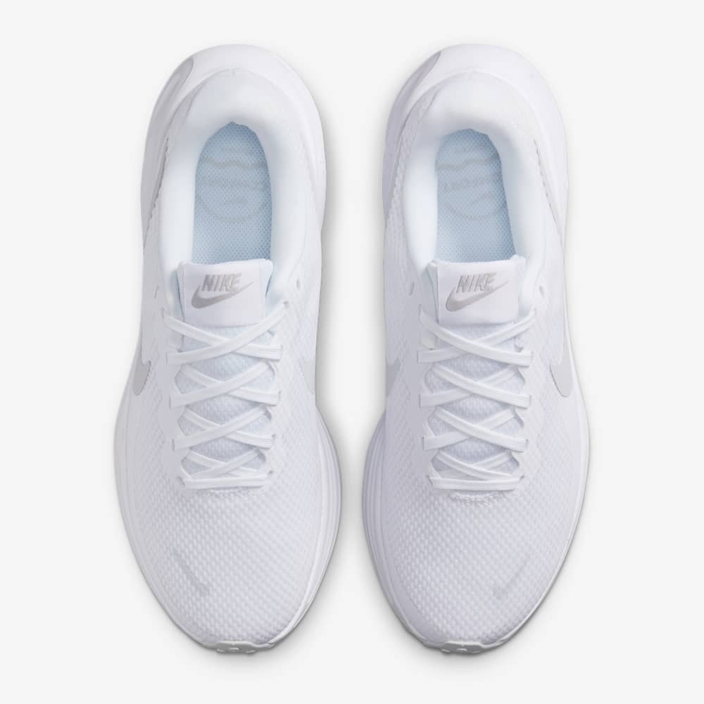 Giày Nike Revolution 8