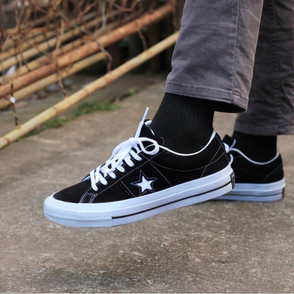 giày Converse One Star