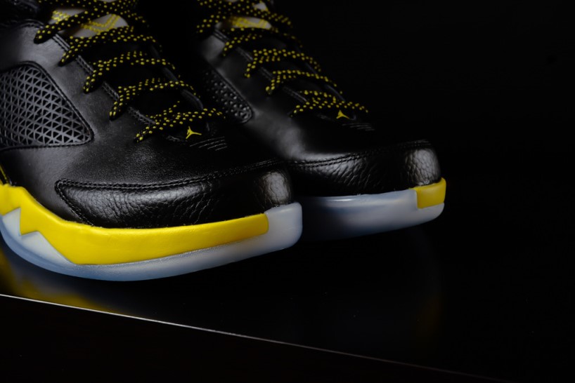 giày Nike Air Jordan Flight Remix (679680)