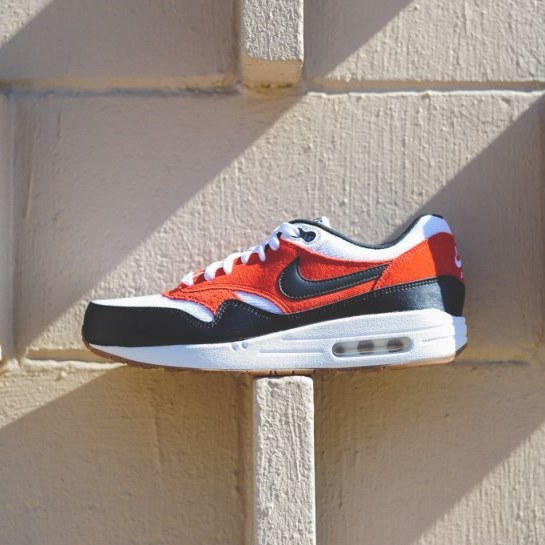 Giày Nike Air Max 1 Essential 